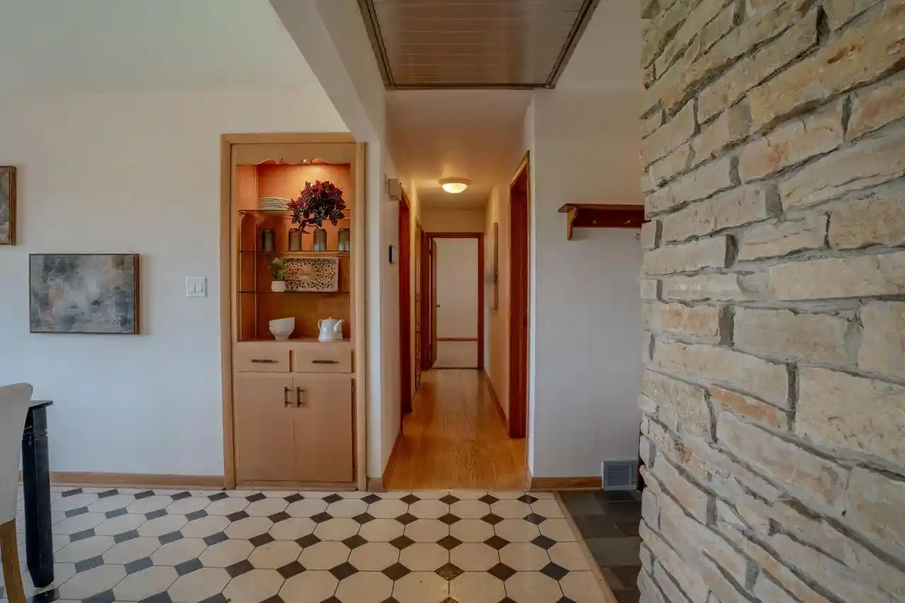 32nd image of N124w18420 Lovers Lane Lane, Germantown, WI 53022 | MLS# 1977584