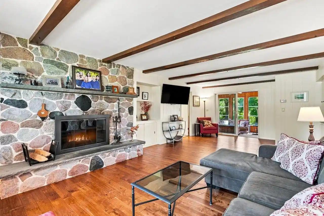 Photo 3 of Single family home for sale at W159 Bartlain Dr Dr, Ixonia, WI 53036 | MLS# 1977585 | Listing updated on 2026-10-02