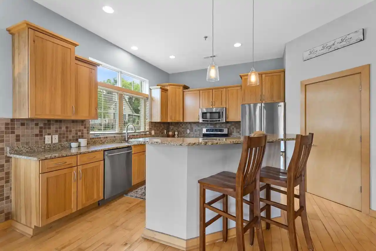 Photo 2 of Condo for sale at 21 Halite Way, Fitchburg, WI 53711 | MLS# 2031185 | Listing updated on 2026-09-14