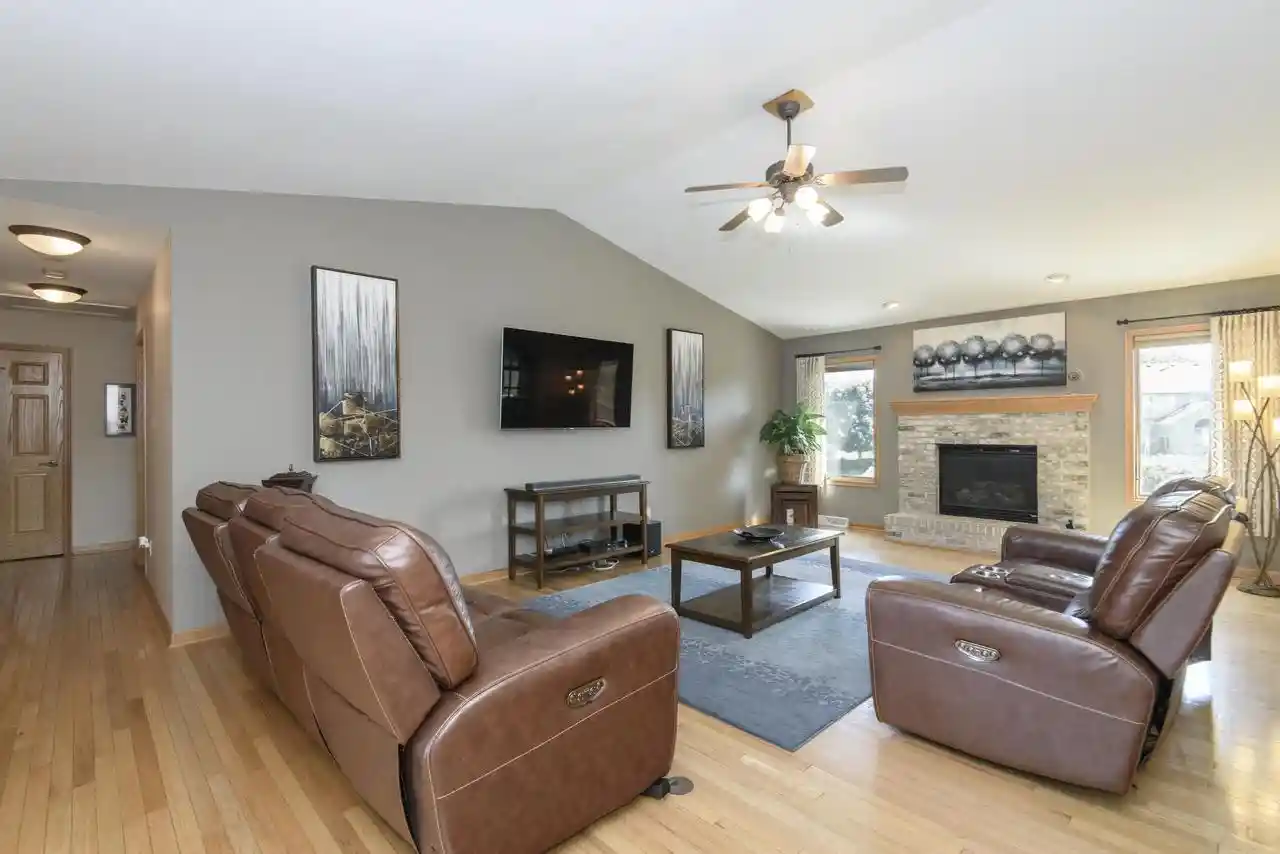 Photo 4 of Single family home for sale at 8313 Whitetail Dr Dr, Mount Pleasant, WI 53406 | MLS# 1977588 | Listing updated on 2026-09-08