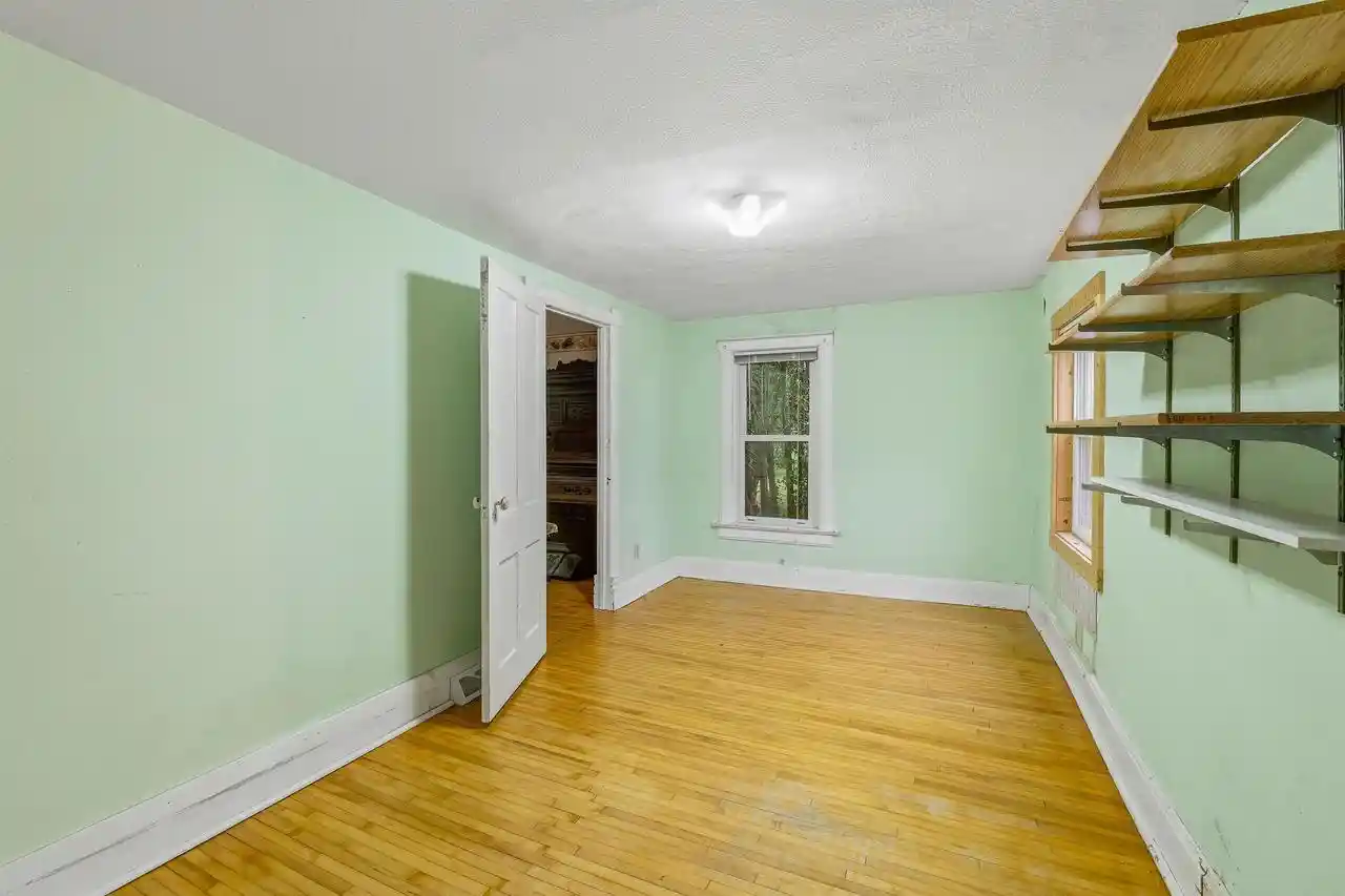 Photo 4 of Single family home for sale at N1911 Hilltop Rd, Markesan, WI 53946 | MLS# 2031186 | Listing updated on 2026-09-16