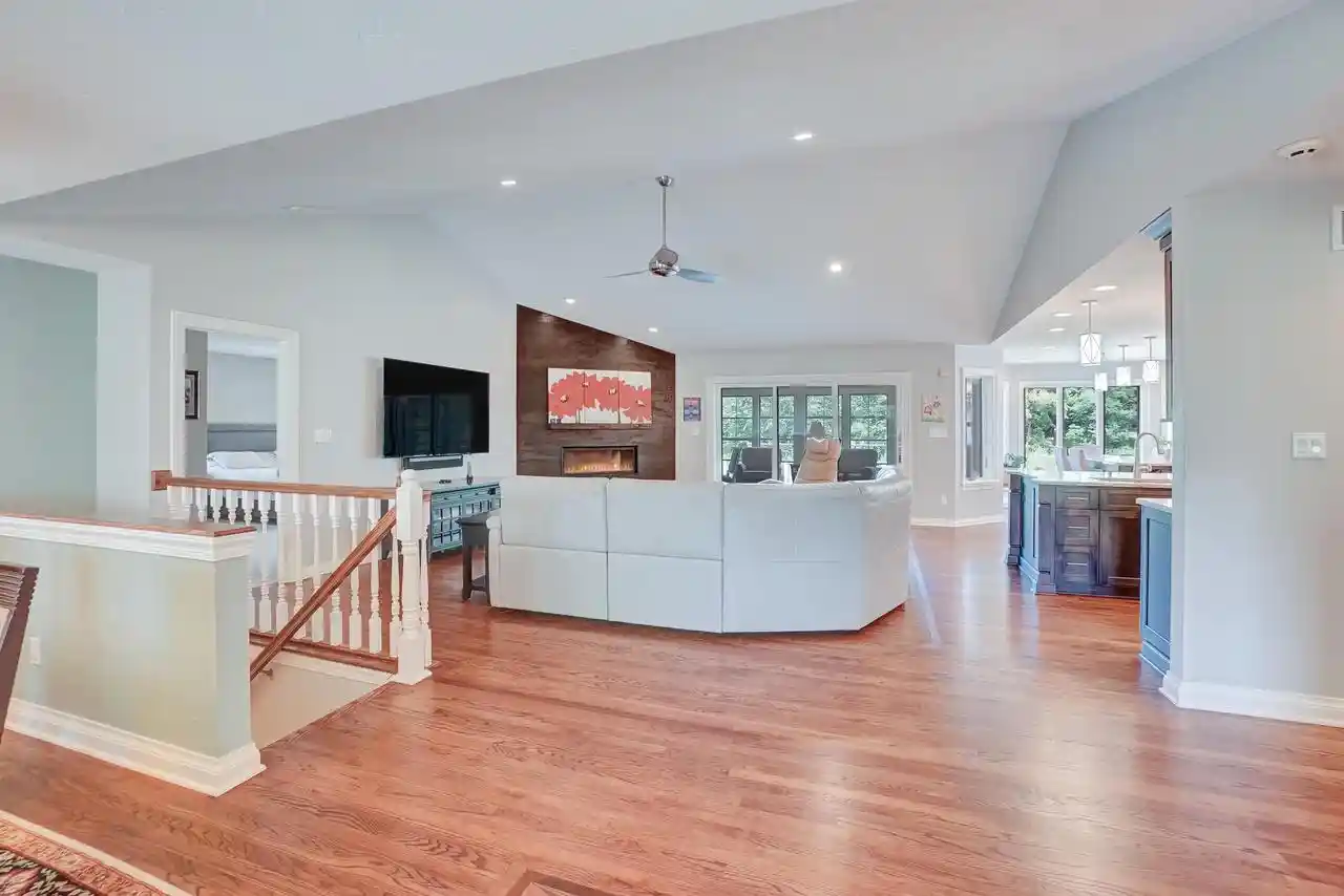 Photo 3 of Sale Pending at 1223 N Laurel Lane Lane, Oconomowoc, WI 53066 | MLS# 1977591 | Listing updated on 2026-08-31