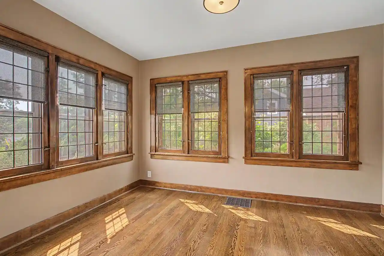 Photo 3 of Sale Pending at 1529 Cass Street Street, La Crosse, WI 54601 | MLS# 1977595 | Listing updated on 2026-09-09