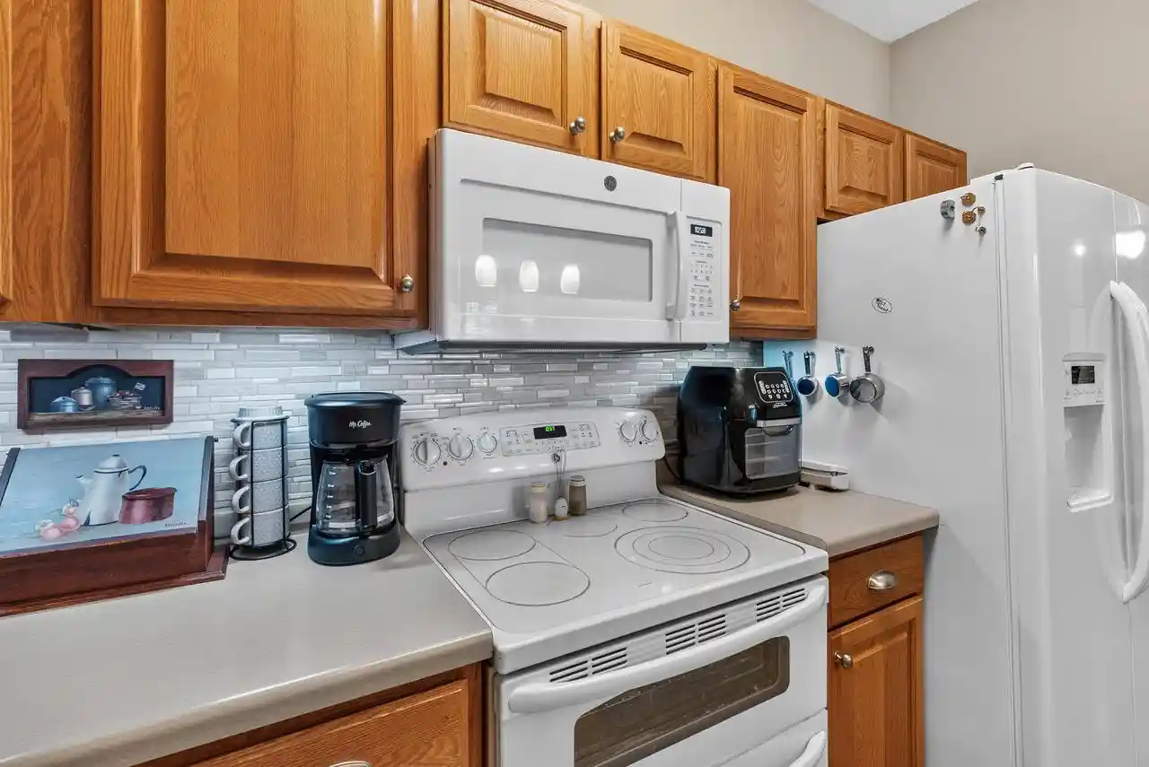 Photo 2 of Condo for sale at 460 N Silverbrook Dr #103, West Bend, WI 53090 | MLS# 1977598 | Listing updated on 2026-09-19