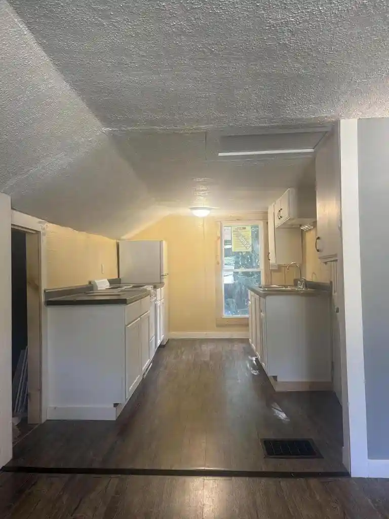 4th image of 4042 13Th Avenue Avenue, Kenosha, WI 53140 | MLS# 1977605