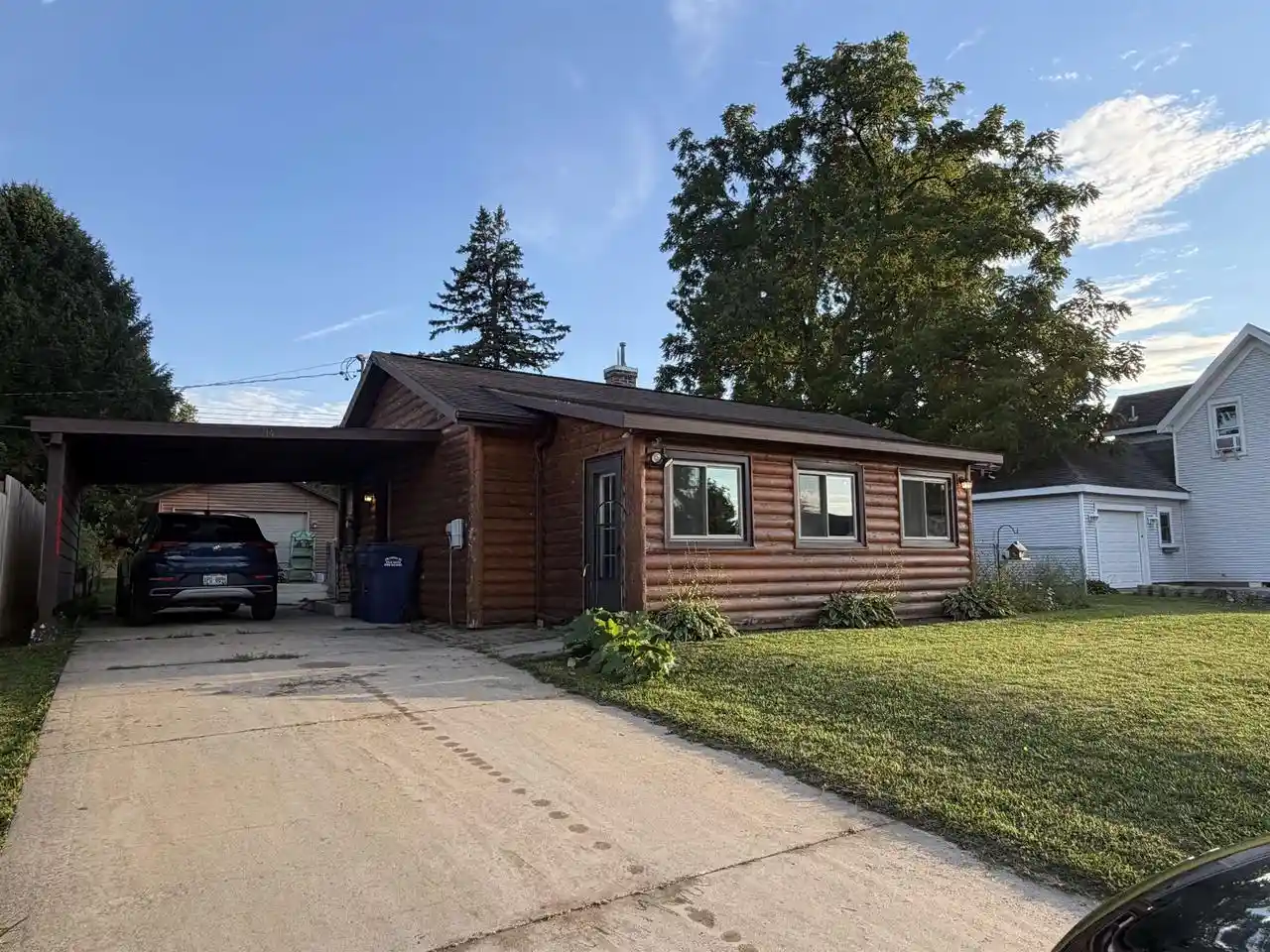 Photo 2 of Single family home for sale at 214 High St, Rio, WI 53960 | MLS# 2031190 | Listing updated on 2026-09-23