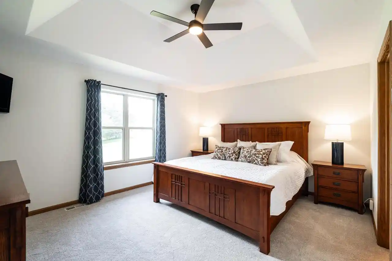 Photo 3 of Single family home for sale at 1052 Summer Creek Road Road, Oconomowoc, WI 53066 | MLS# 1977609 | Listing updated on 2026-09-13