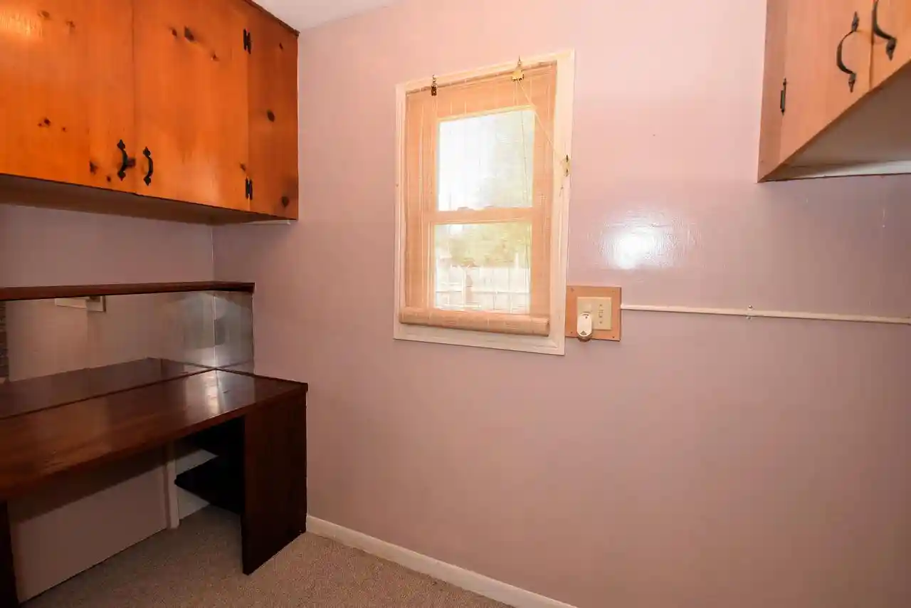 Photo 4 of Single family home for sale at 206 Belmont Avenue Avenue, Racine, WI 53405 | MLS# 1977617 | Listing updated on 2026-10-09
