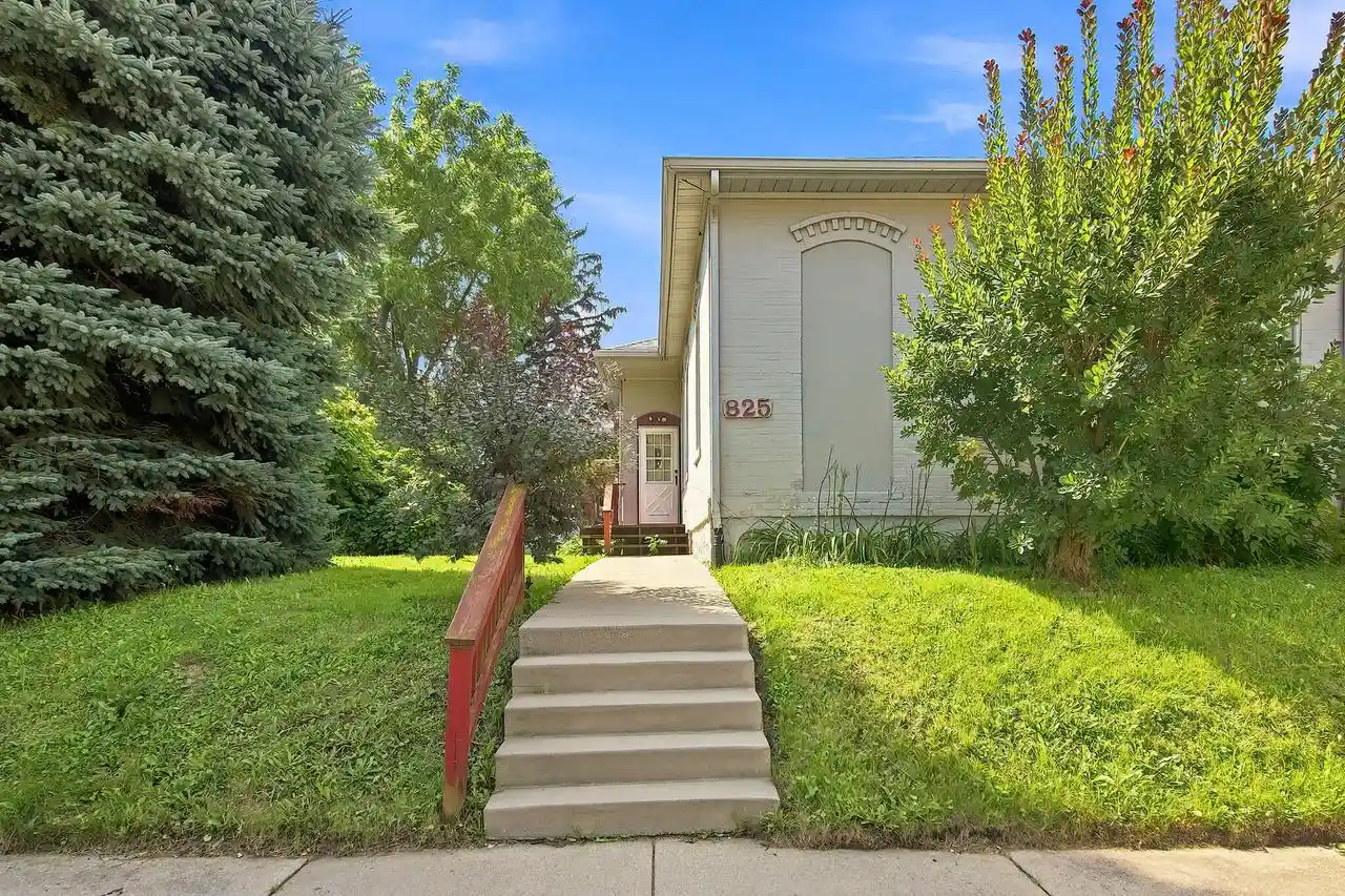 1st image of 825 St Patrick Street Street, Racine, WI 53402 | MLS# 1977625