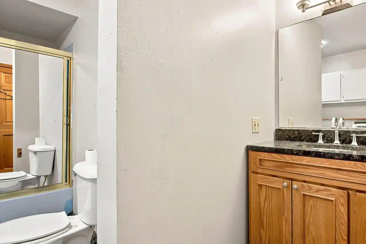 3rd image of 825 St Patrick Street Street, Racine, WI 53402 | MLS# 1977625