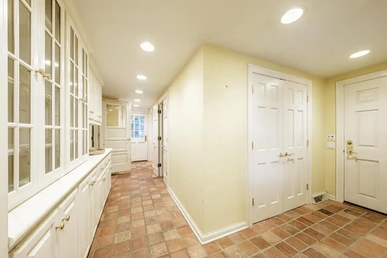 Photo 3 of Single family home for sale at 1000 Lone Tree Road Road, Elm Grove, WI 53122 | MLS# 1977626 | Listing updated on 2026-08-28