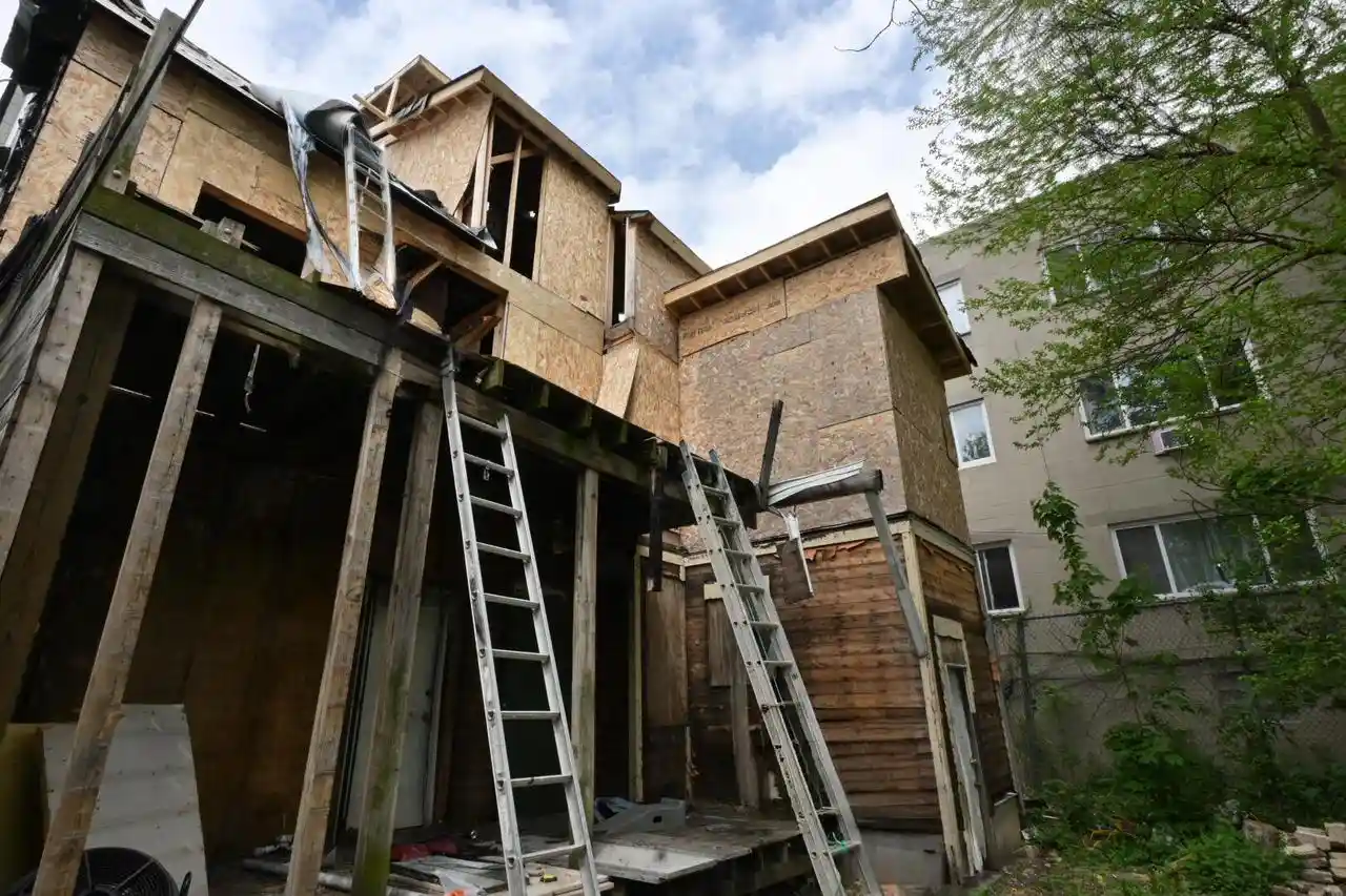 Photo 4 of Multi family home for sale at 608 N 30Th Street Street, Milwaukee, WI 53208 | MLS# 1977630 | Listing updated on 2026-08-25