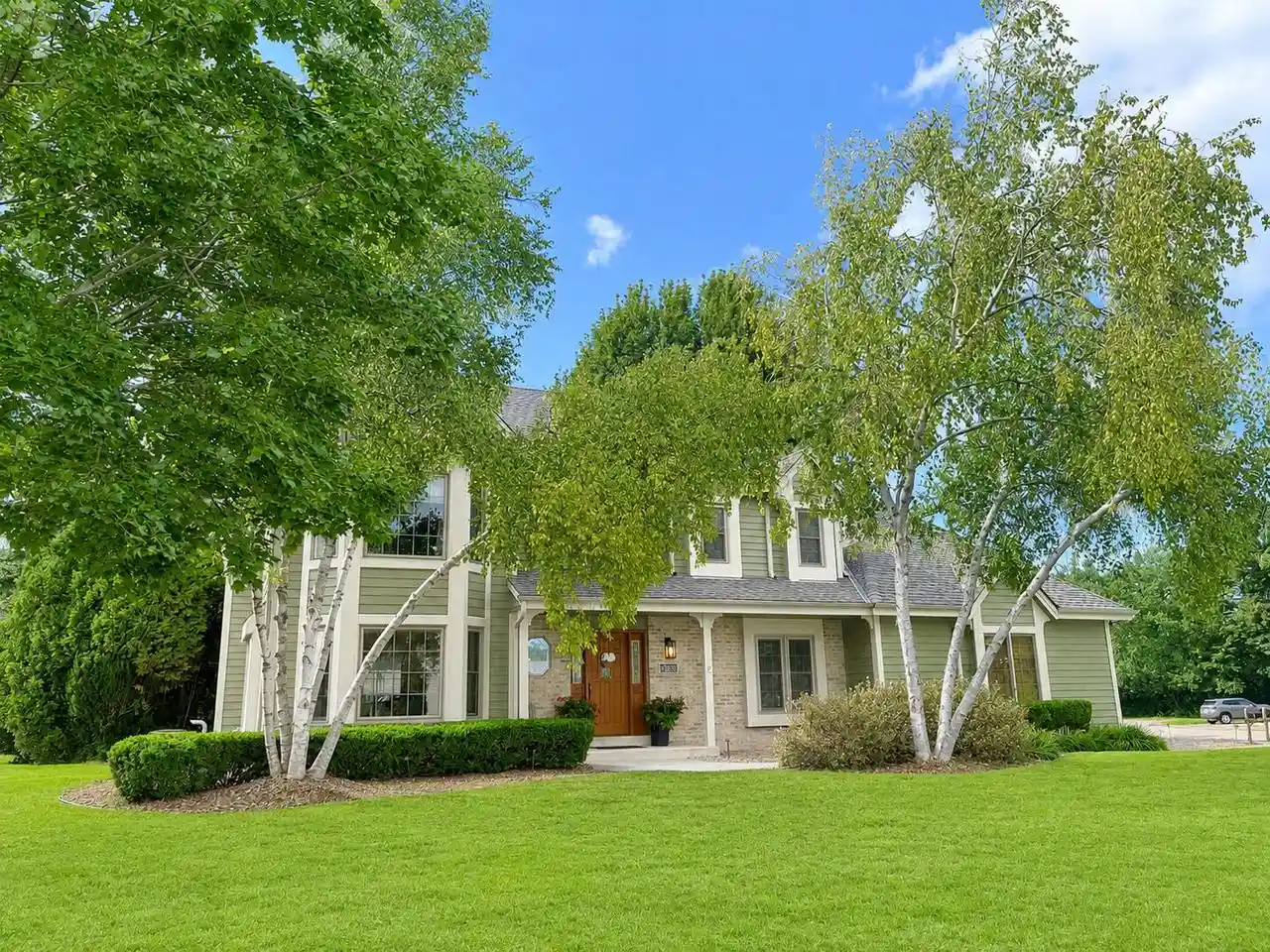 Photo 1 of Single family home for sale at 13830 W Linfield Dr Dr, New Berlin, WI 53151 | MLS# 1977635 | Listing updated on 2026-09-08
