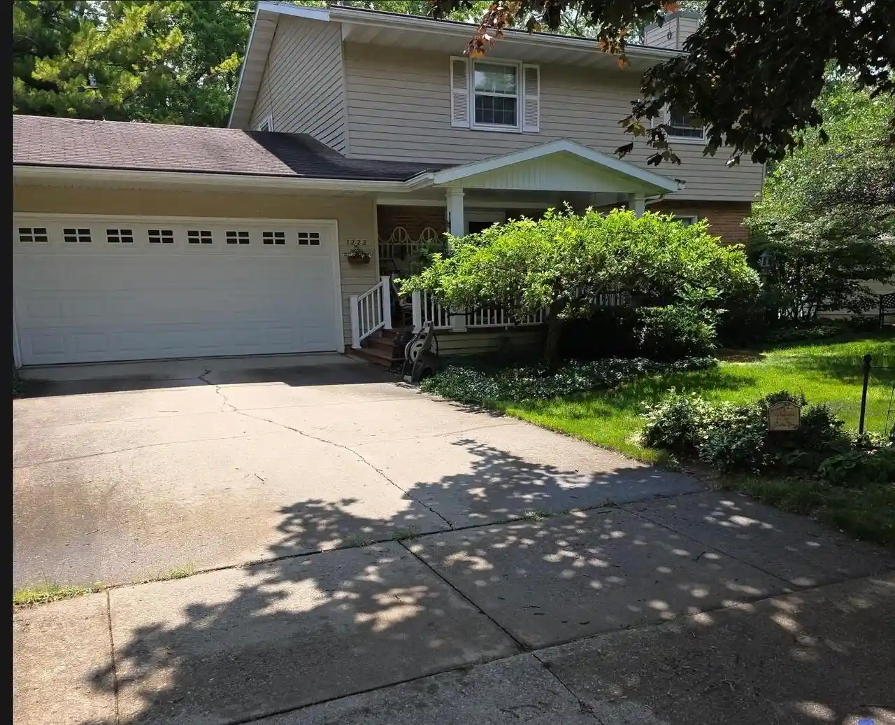 Photo 1 of Single family home for sale at 1222 S Park Avenue Avenue, Neenah, WI 54952 | MLS# 50331581 | Listing updated on 2026-09-21