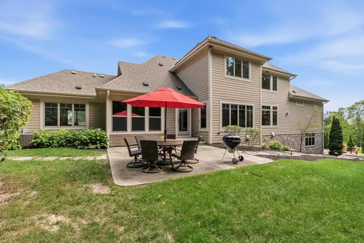 Photo 2 of Single family home for sale at 1265 Lorien Ct, Brookfield, WI 53045 | MLS# 1977641 | Listing updated on 2026-09-15