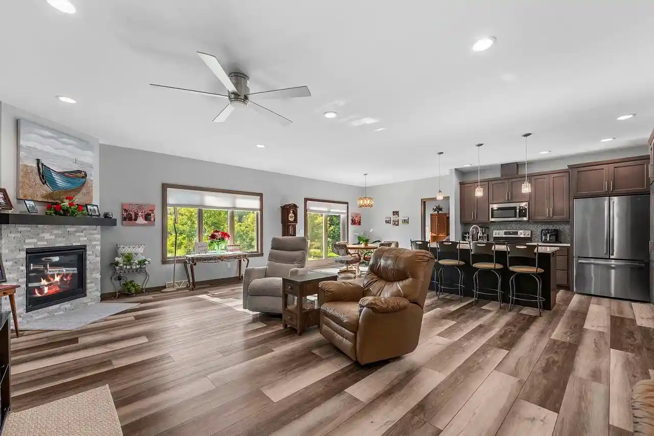 Photo 38 of Condo for sale at 2584 Farmington Way Way, Suamico, WI 54313 | MLS# 50331590 | Listing updated on 2026-09-10