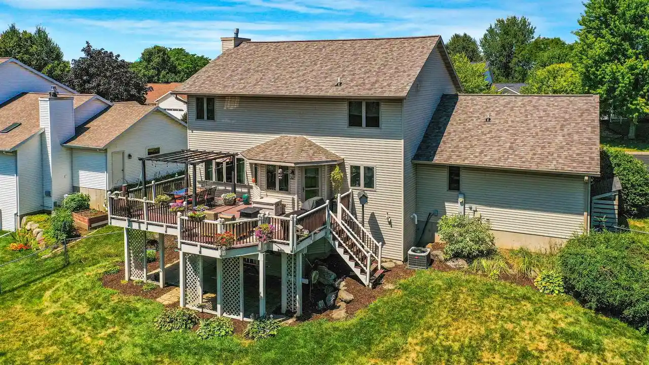 Photo 3 of Single family home for sale at 623 Overlook Terrace Terrace, Deforest, WI 53532 | MLS# 2031203 | Listing updated on 2026-08-28