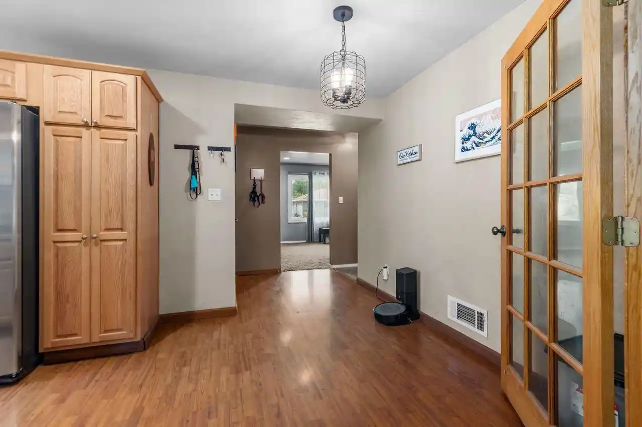 Photo 4 of Single family home for sale at 1530 S Walden Avenue Avenue, Appleton, WI 54915 | MLS# 50331580 | Listing updated on 2026-09-13