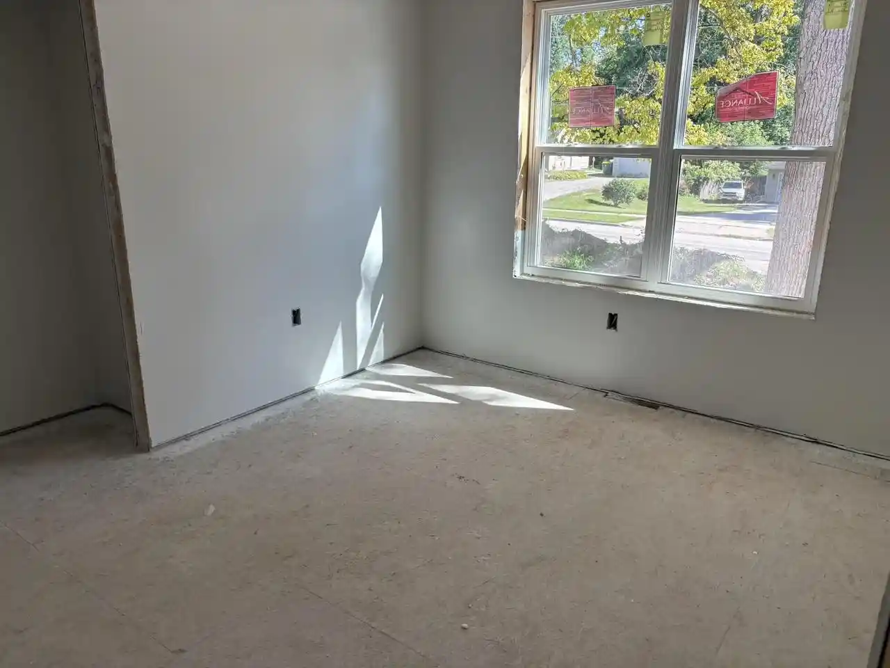 Photo 3 of Single family home for sale at 1437 Baumgart Road Road, Green Bay, WI 54304 | MLS# 50331599 | Listing updated on 2026-08-25