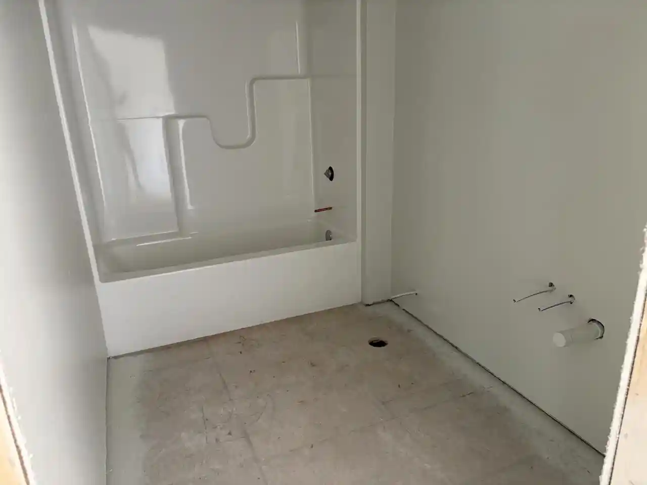 Photo 3 of Single family home for sale at 1437 Baumgart Road Road, Green Bay, WI 54304 | MLS# 50331599 | Listing updated on 2026-08-25