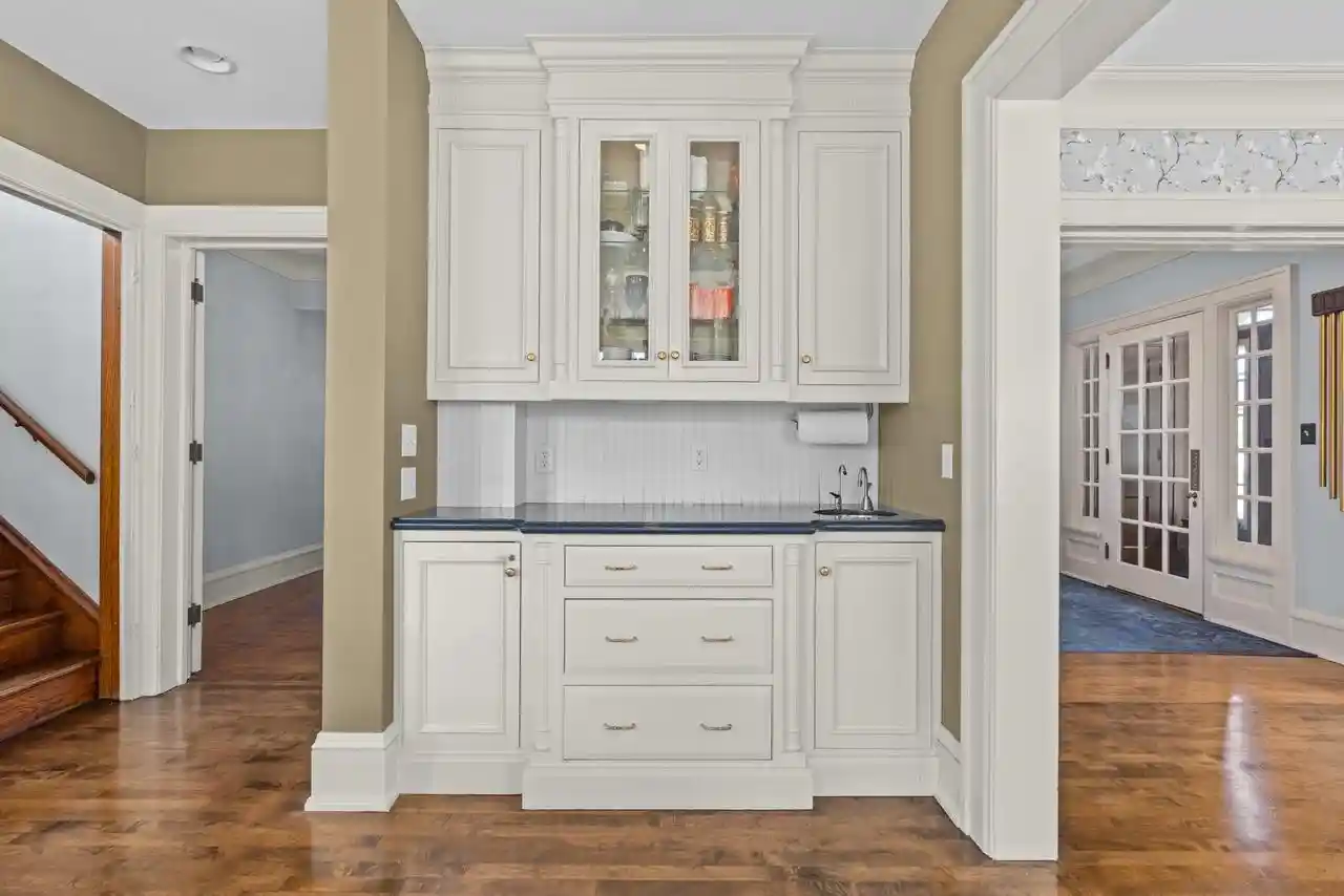 Photo 4 of Single family home for sale at 428 9Th Street Street, Neenah, WI 54956 | MLS# 50331607 | Listing updated on 2026-08-30