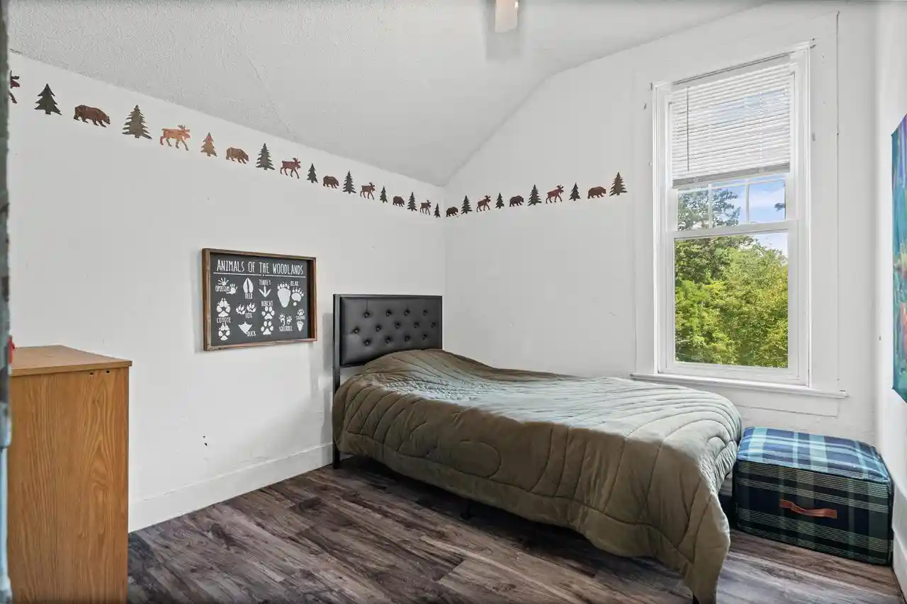 Photo 2 of Single family home for sale at 5826 County 21, La Crescent, MN 55947 | MLS# 1977669 | Listing updated on 2026-09-05
