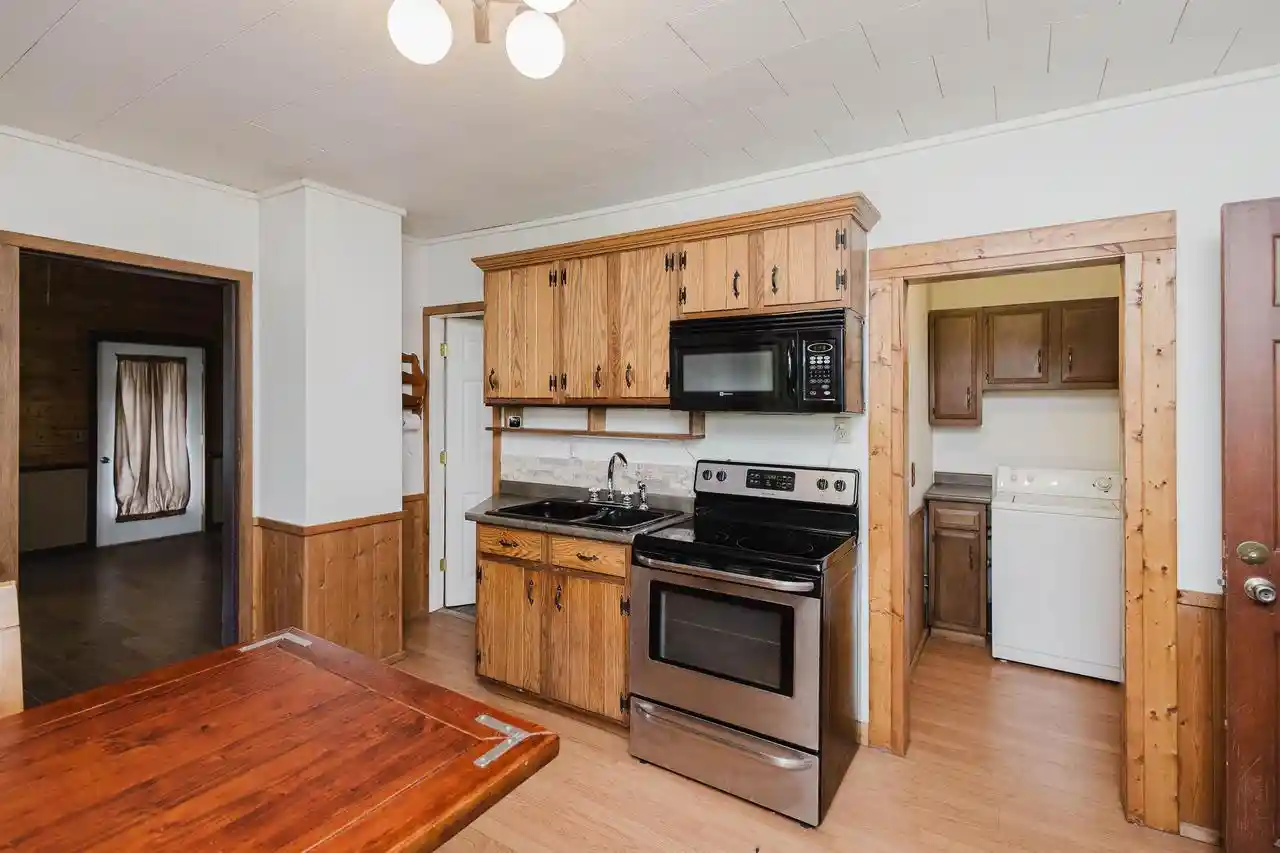 25th image of 206 Oak Street Street, Montfort, WI 53569 | MLS# 2031221