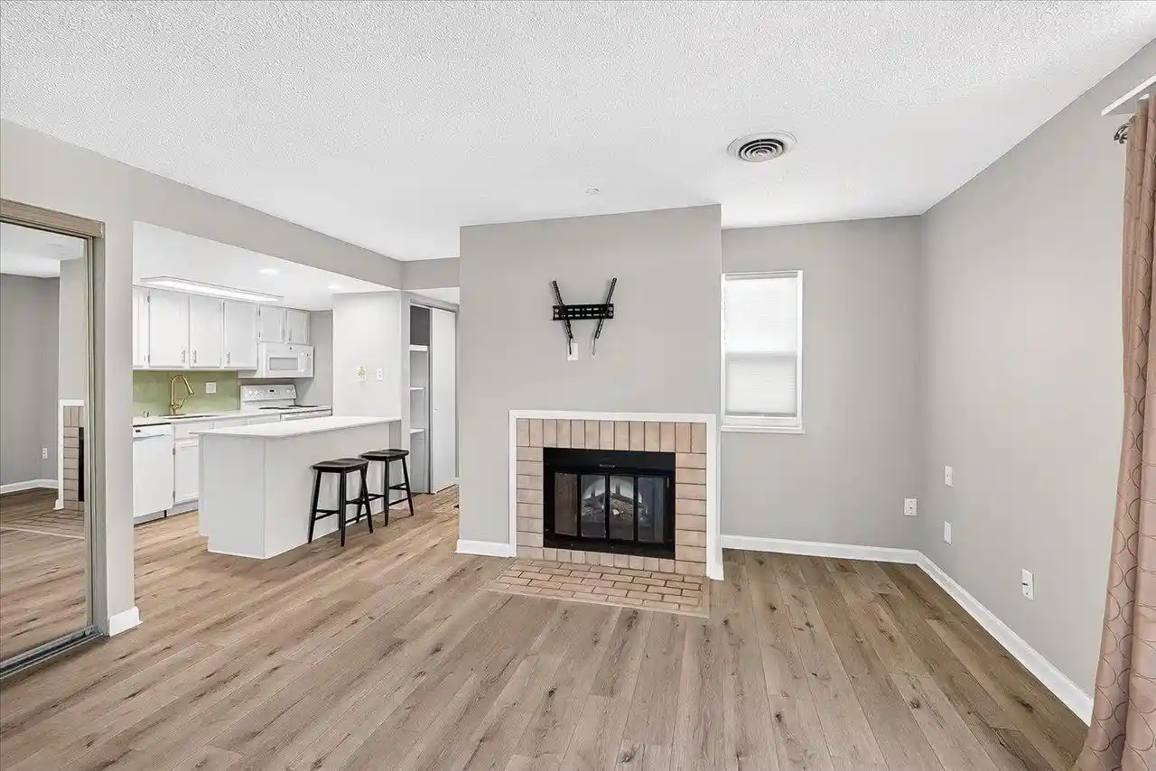 1st image of 539 D'onofrio Dr Dr #1, Madison, WI 53719 | MLS# 2031224