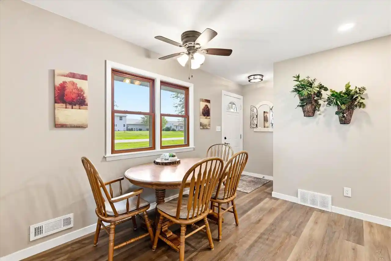 Photo 3 of Single family home for sale at N7104 Leonard Dr Dr, Fond Du Lac, WI 54935 | MLS# 50331614 | Listing updated on 2026-09-04