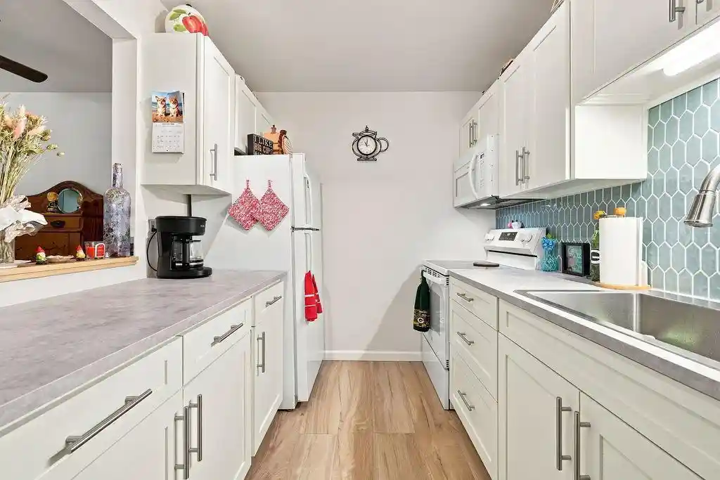 2nd image of 3184 Justin Ct Ct, Appleton, WI 54914