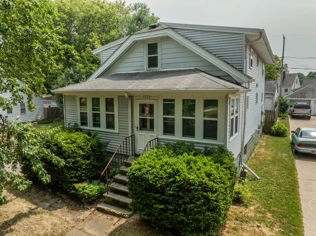 Photo 1 of Sale Pending at 1331 E Saveland Avenue Avenue, Milwaukee, WI 53207 | MLS# 1977711 | Listing updated on 2026-09-16