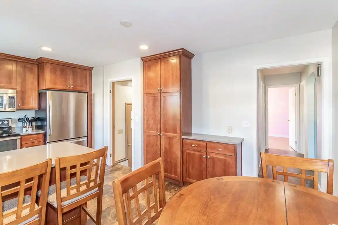 2nd image of 615 Buck Street Street, New London, WI 54961 | MLS# 50331630