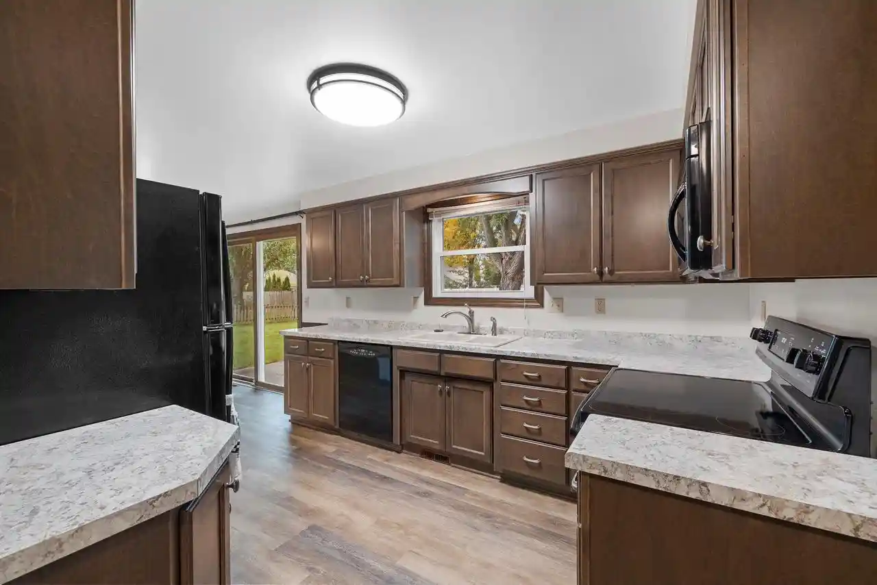 Photo 3 of Single family home for sale at 842 Fribourg Street Street, De Pere, WI 54115 | MLS# 50331631 | Listing updated on 2026-10-08