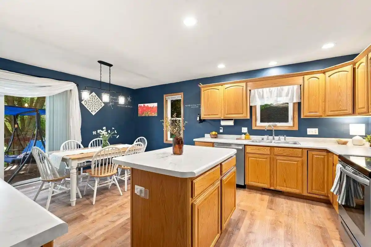 Photo 2 of Single family home for sale at 893 Chalfont Dr Dr, Sun Prairie, WI 53590 | MLS# 2031240 | Listing updated on 2026-09-09
