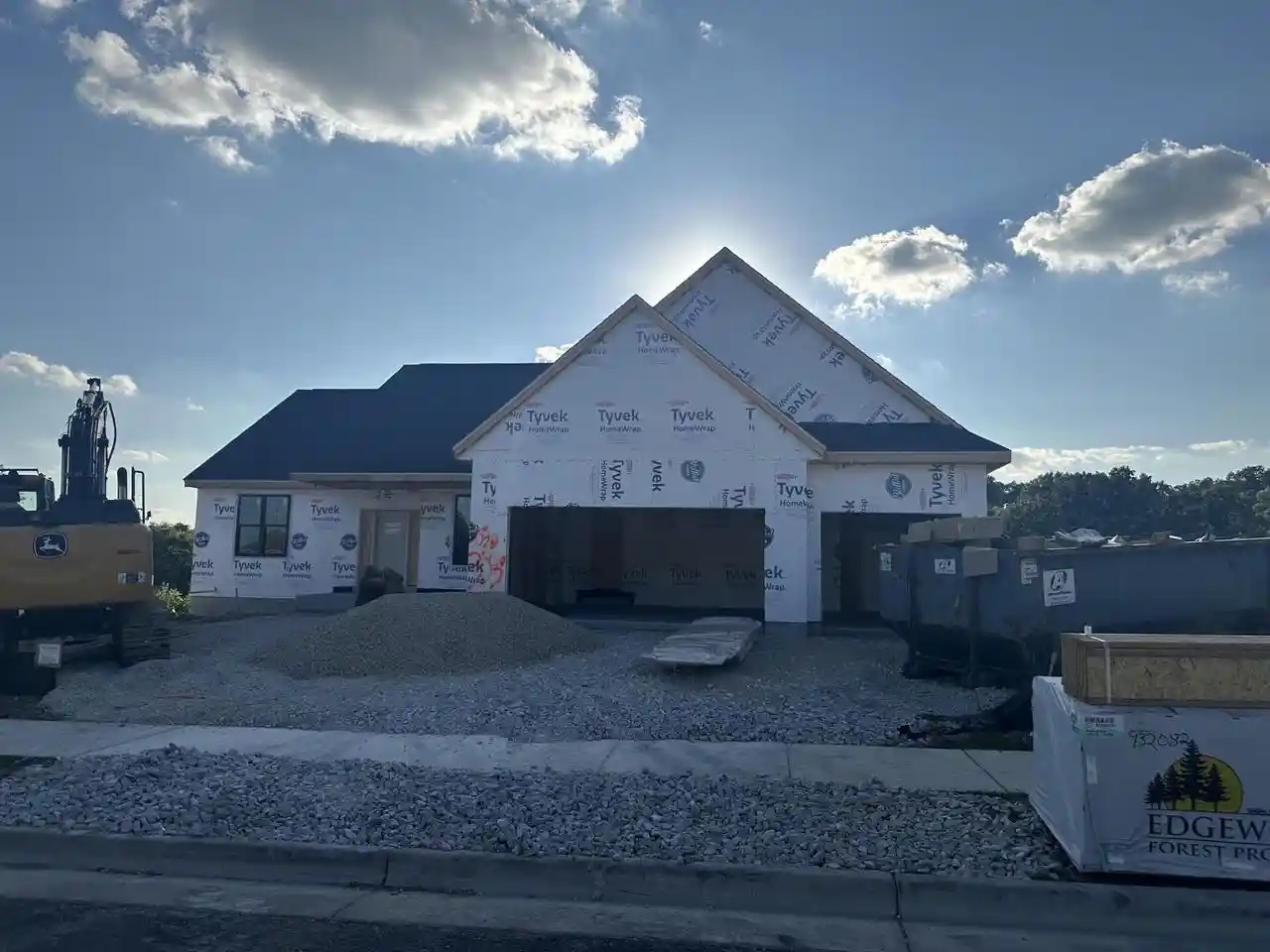 Photo 1 of Single family home for sale at 3530 Overton Avenue Avenue, Waukesha, WI 53188 | MLS# 1977716 | Listing updated on 2026-08-26
