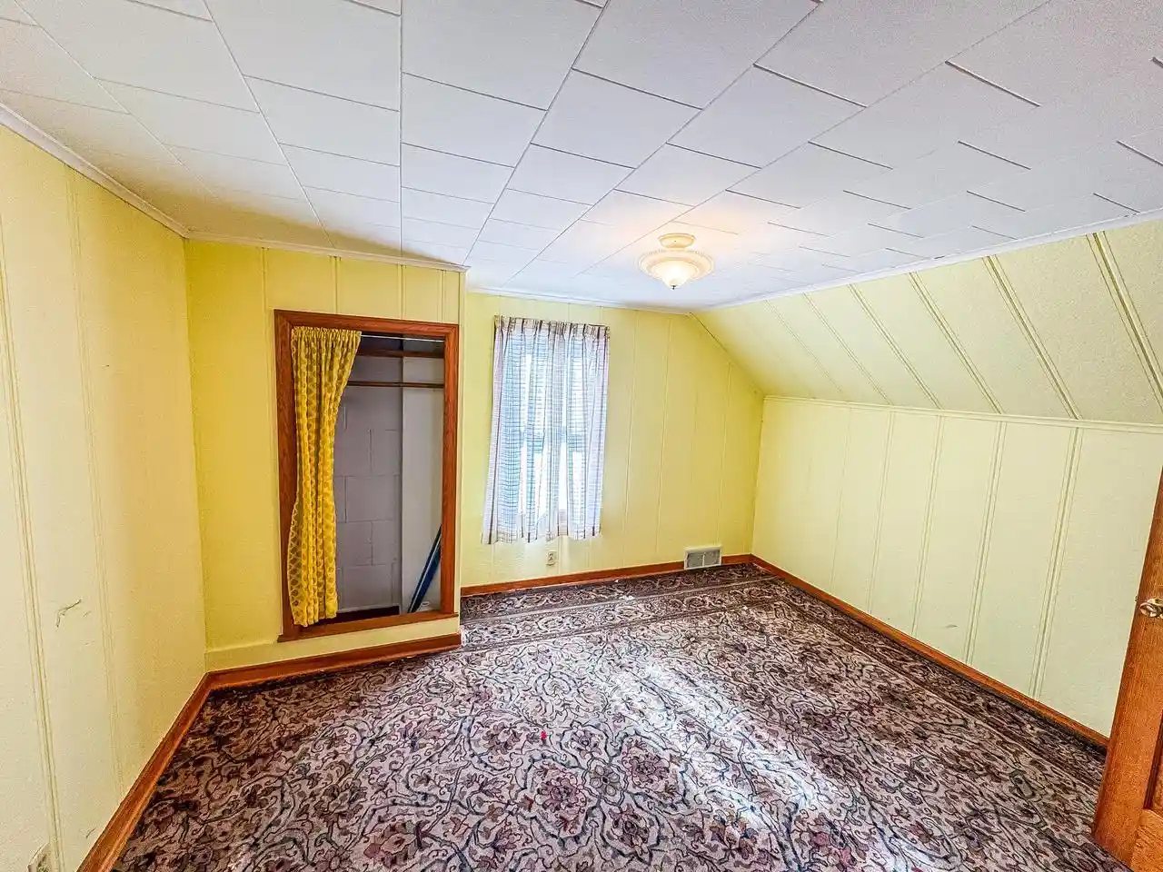 2nd image of 1109 Flambeau Street Street, Manitowoc, WI 54220 | MLS# 1977717