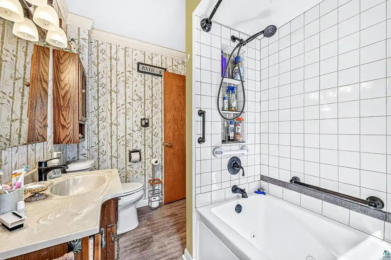 Photo 3 of Single family home for sale at 718 Broadway St St, Superior, WI 54880 | MLS# 6127590 | Listing updated on 2026-10-05