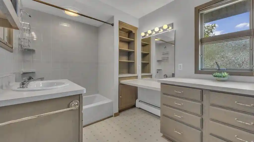 Photo 2 of Single family home for sale at 3305 N 9th Street Street, Sheboygan, WI 53083 | MLS# 1977722 | Listing updated on 2026-10-05