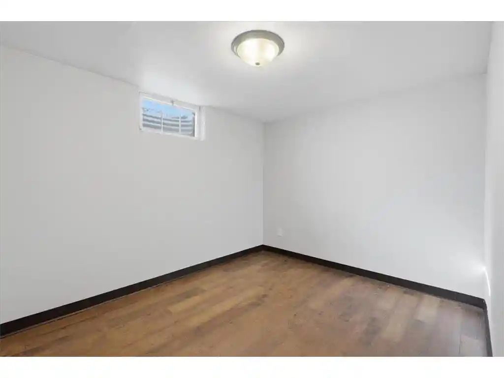 Photo 4 of Single family home for sale at 124 W 6th Street, New Richmond, WI 54017 | MLS# 7117066 | Listing updated on 2026-09-22