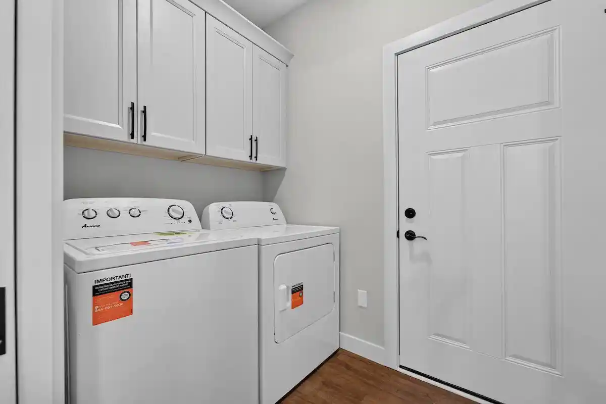 Photo 2 of Single family home for sale at 5331 Emstan Hills Road Road, Racine, WI 53406 | MLS# 1977727 | Listing updated on 2026-10-01