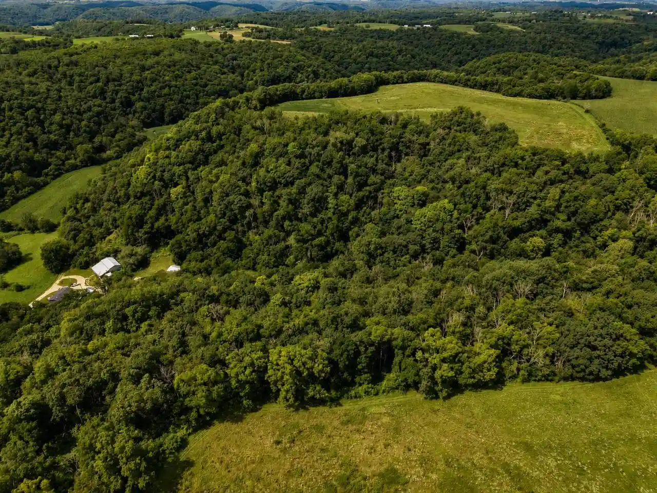 5th image of 41180 Sleepy Valley Lane Lane, Boscobel, WI 53805 | MLS# 2031257