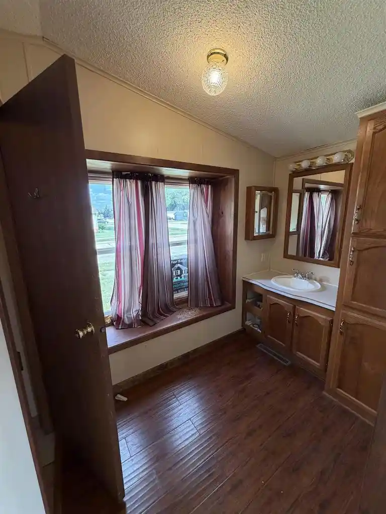 22nd image of 1416 Flyway Dr Dr, Waupun, WI 53963 | MLS# 2031253