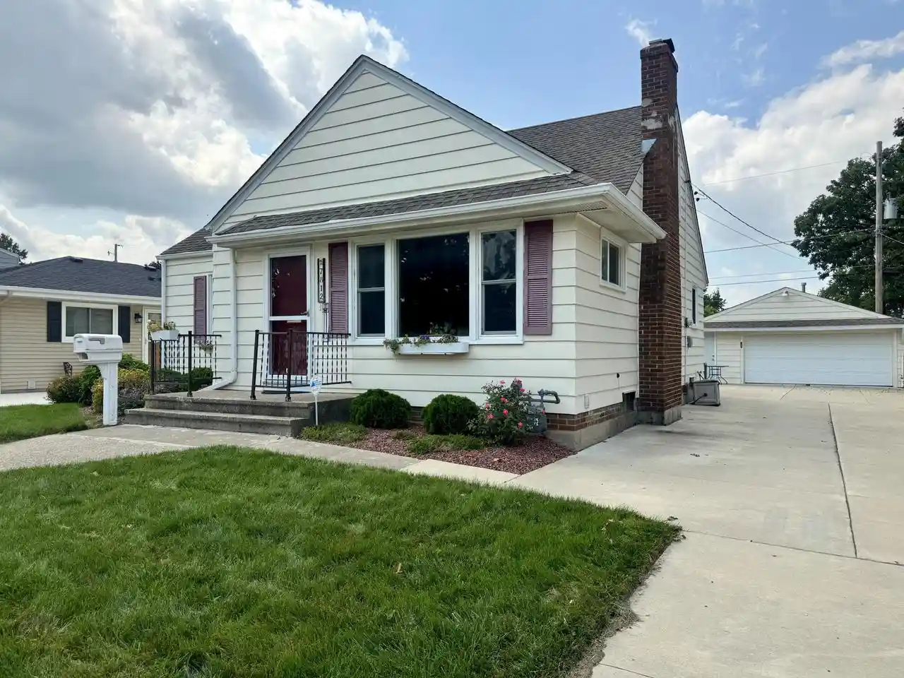 Photo 1 of Single family home for sale at 7812 40th Avenue Avenue, Kenosha, WI 53142 | MLS# 1977729 | Listing updated on 2026-09-09