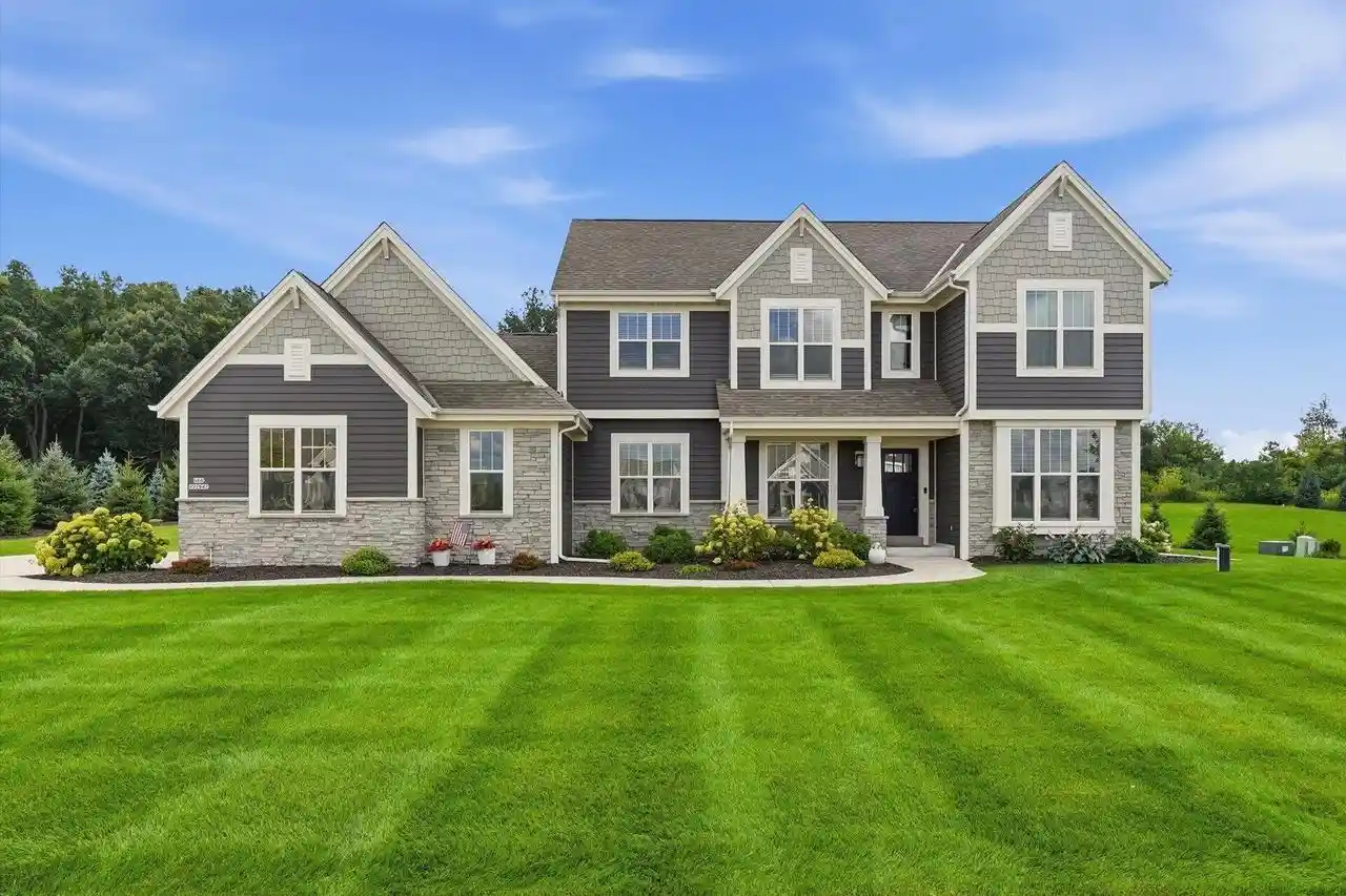 Photo 1 of Single family home for sale at N66w27847 Maple Street Street, Sussex, WI 53089 | MLS# 1977734 | Listing updated on 2026-09-08