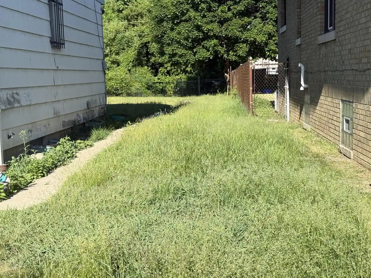 Photo 3 of Single family home for sale at 2628 N 7th Street Street, Milwaukee, WI 53212 | MLS# 1977739 | Listing updated on 2026-08-25