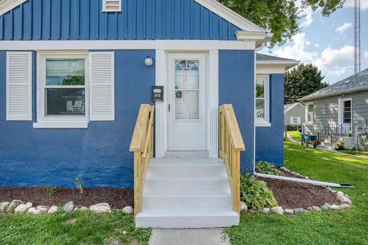 Photo 1 of Single family home for sale at 314 Luedtke Avenue Avenue, Racine, WI 53405 | MLS# 1977741 | Listing updated on 2026-08-30