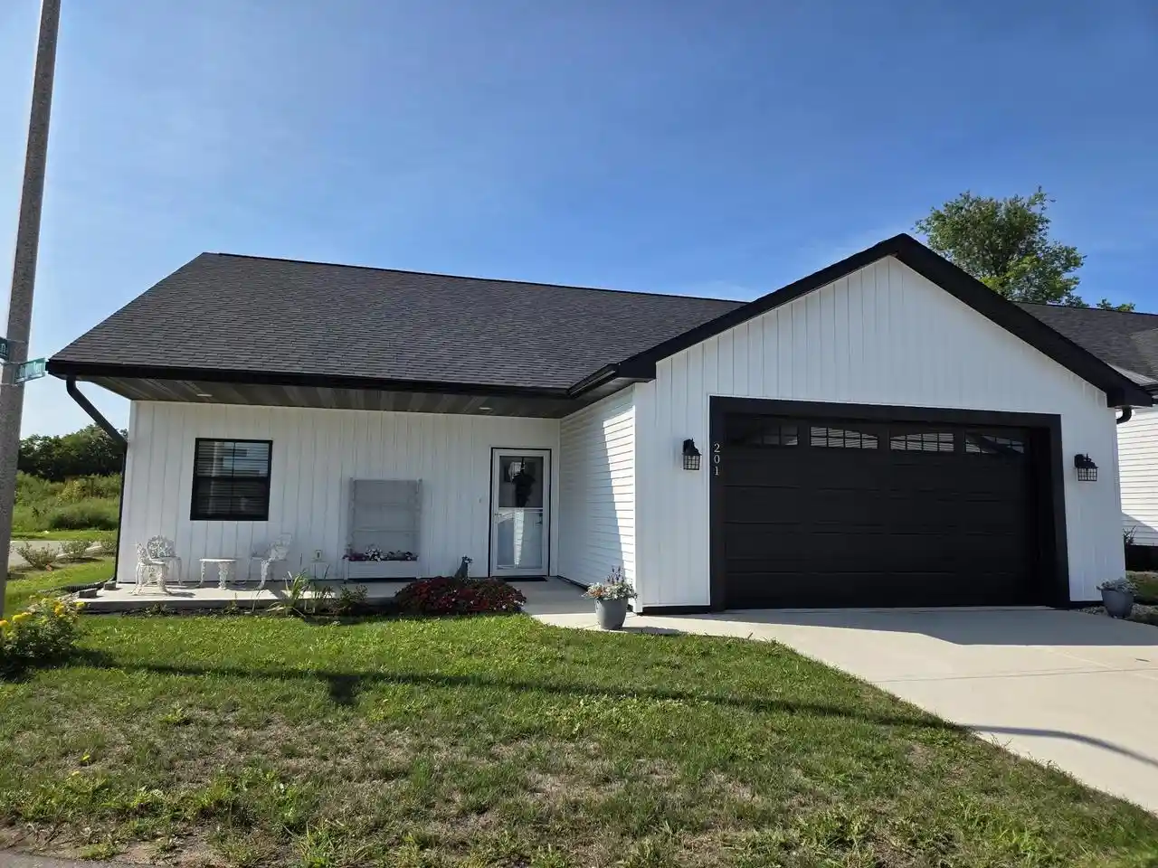 1st image of 201 Boann Terrace Terrace, Belleville, WI 53508 | MLS# 2031264