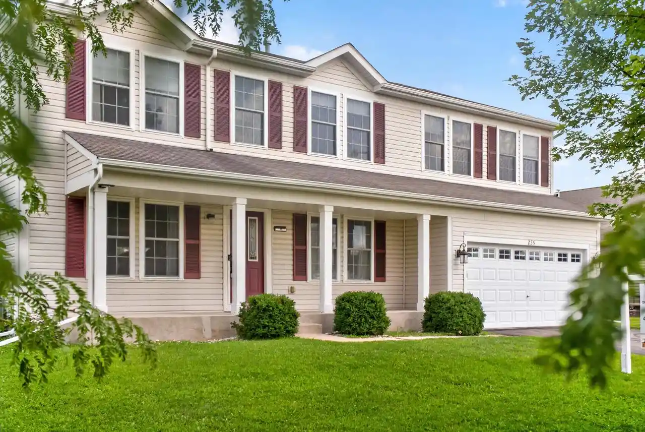 Photo 1 of Single family home for sale at 225 S Ash Lane Lane, Whitewater, WI 53190 | MLS# 1977753 | Listing updated on 2026-08-30