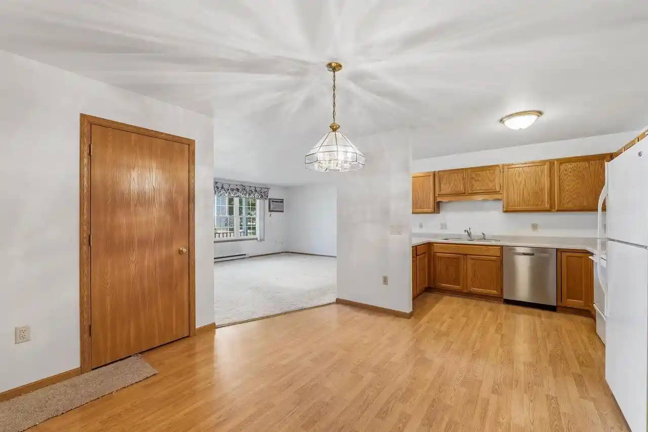 2nd image of 212 S Mountin Dr Dr, Mayville, WI 53050