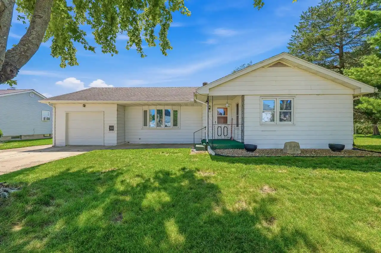 1st image of 520 Park Street Street, Juneau, WI 53039 | MLS# 1977756